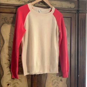 Raglan style cashmere sweater